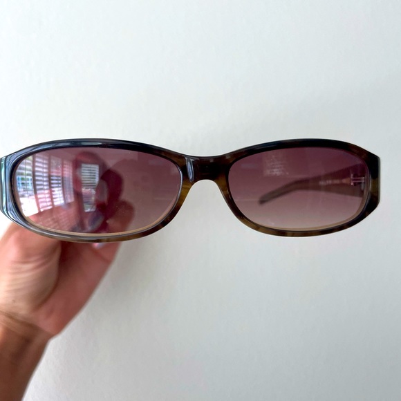 Ralph Lauren sunglasses women's - Picture 3 of 3